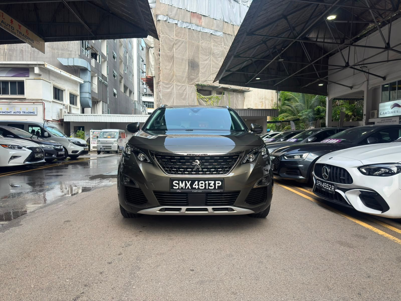 Peugeot 5008 1.2 PureTech Allure photo 3